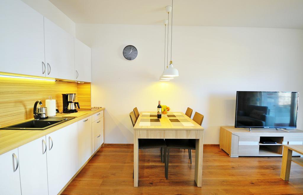 Apartamentyprzymorzu Solna 201 - W Centrum Blisko Morza Kolobrzeg Luaran gambar